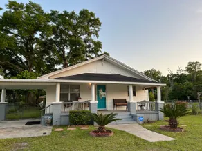 Cozy Gulf Coast Getaway near 2 Major Beaches - Image 2