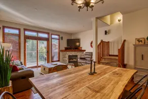 Luxury Woodhaven Ski-In/Ski-Out Chalet | Sleeps 8 - Image 3