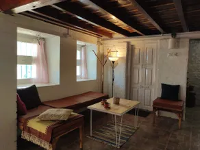 WFH-ready Cabin in Tea Estate Facing the Himalayas - Image 5