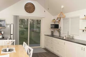 Mystic Road Cottage… -Peaceful -Private -Hot tub - Image 3