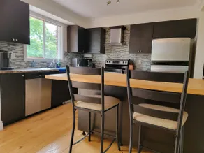 3 bedroom bungalow upper floor - Image 4