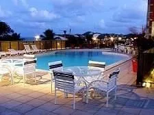 Flat inside 4-Star Hotel with Sea View - Image 2