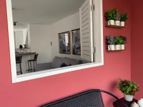 Accommodation in a condominium with two en-suites - Image 3