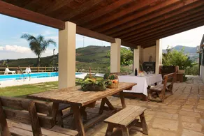 Mamma's Villa - Image 5