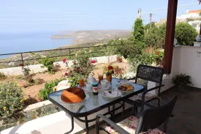Roussa's View Apartments - Image 2