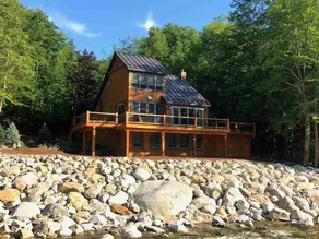Riverfront Loon Mtn Home - Walk to Ski Lifts - Image 4