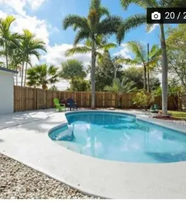 Boutique resort style home with new pool near all - Image 3