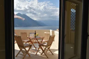 Apt with terrace, private residence - Image 2