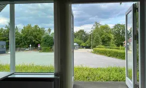 Renovated apartment - Image 3