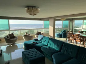 Luxury with a sea view - Image 5