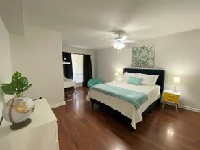 Stylish Arts Dist Apt | Walk to Will Rogers & More - Image 3