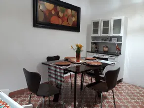 : : Family Insurance 1.5 blocks from tourist area - Image 3