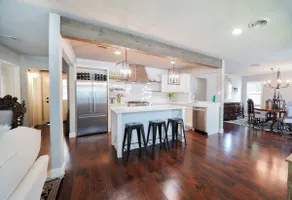 New home close to TCU, Dickies Arena & Stockyards! - Image 3