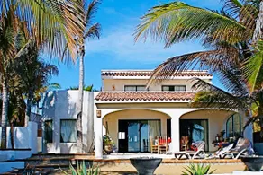 Best Location Beach House in Ventana for Boarders! - Image 2