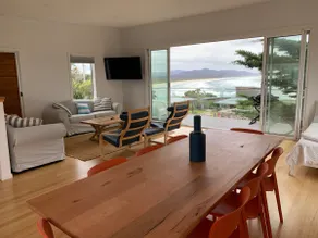 THE SHACK - panoramic beach and ocean views - Image 3