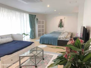 Private studio 5 minutes from the station! Relax in a spacious room (50 square meters)! Free parking, Wi-Fi, - Image 2
