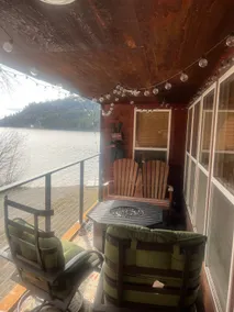 Twin Lakes Waterfront– Dock, Fire Pit & Family Fun - Image 2