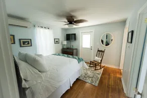Pensacola Pelican Retreat - Image 2
