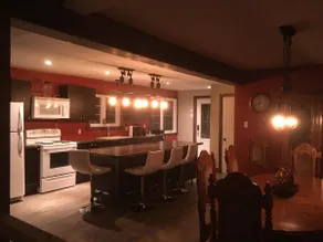 Chalet Jasper, 4-season hot tub and tranquility! - Image 2