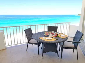 Turtles Nest Beach Resort - Beachfront 1 bedroom condo - Image 2