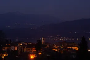 Wonderful terrace overlooking the lake, near Stresa - Image 2