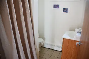 Surf Inn #2 - Image 2