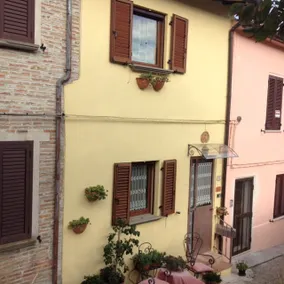 Chiara's House - Image 2
