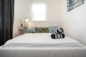 OCEAN DR. EXCLUSIVE, LOVELY,GREAT BEACH FRONT APT. - Image 4