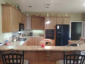 Quiet Living with Easy Access to everything local - Image 3