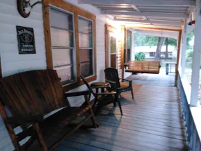 Lake Sam Rayburn Cabins #1 Monterrey Park Launch - Image 2