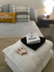 Cozy 1 Bedroom Apartment - Image 2