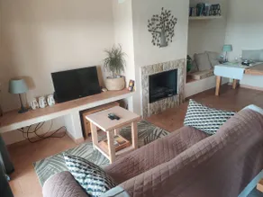 Quiet Studio Apartment with Swimming Pool - Image 3