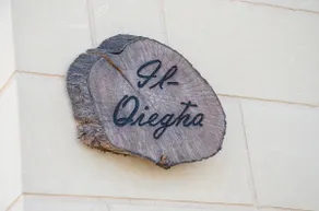 South Olives - Image 2