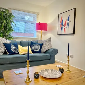 Skipper’s Cottage - Perfect for Cardiff & Penarth - Image 5