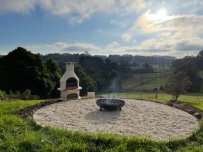 Highlands view house, Pizza Oven and Rolling views - Image 3