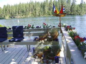 Safe private waterfront Amazing location and home - Image 3