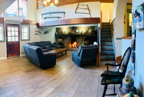 35 Acres, Hiking Trails, Hot Tub, Gazebo, Pets OK - Image 4