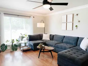 Cozy Home Base to Nat’l Parks + Tesla Charger - Image 2