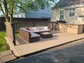 Cheerful Cape Cod home with 3 bedrooms & fireplace - Image 3