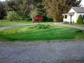 Historical 1800s Cottage - Image 3