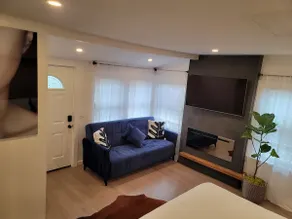 Cozy Exotic Studio Retreat - Image 4