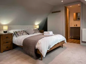 The Barn by the beach at The Well House, Climping - Image 3