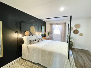 Stylish Adventure Basecamp Near Parks - Image 3