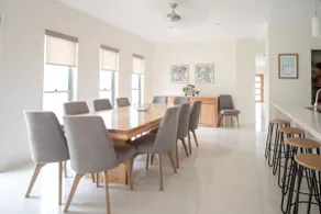 Golden Beach Family Home with Pool - Image 3