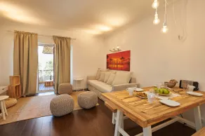 Moderne 2 BR, 6 sovepladser - i centrum af Cascais og t��t på strande - Image 2