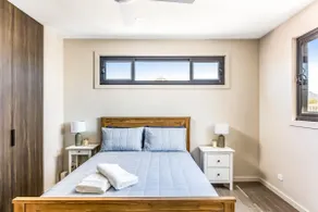 The View at Seascape - Image 3