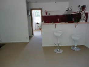 In Namur itself, apartment with terrace, free parking - Image 3