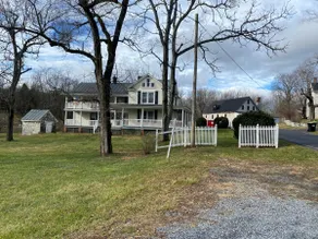 Springdale Mill Farmhouse with Spa House - Image 5