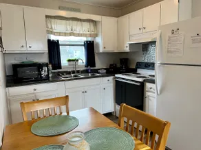 Holiday Cottages- ”Lobster” ~POOL~ 3 mi. to Beach - Image 5