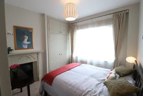 Stylish light-filled 1 Bedroom Flat In Hammersmith - Image 2